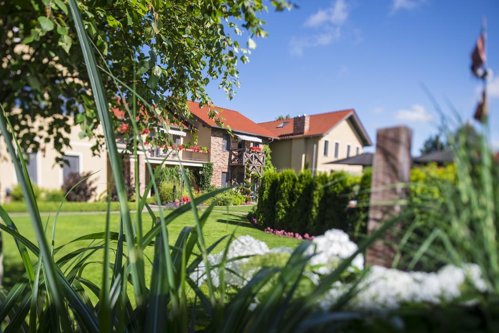 Apartament z widokiem na basen